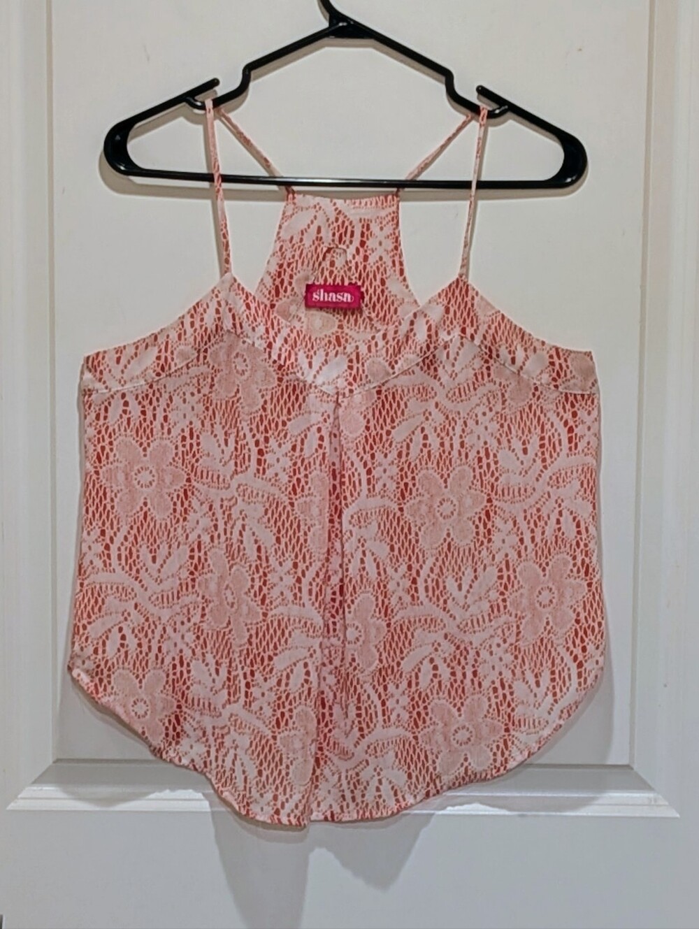 EUC Shasa M Boho Coral and White Lace Print Spaghetti Strap Cami